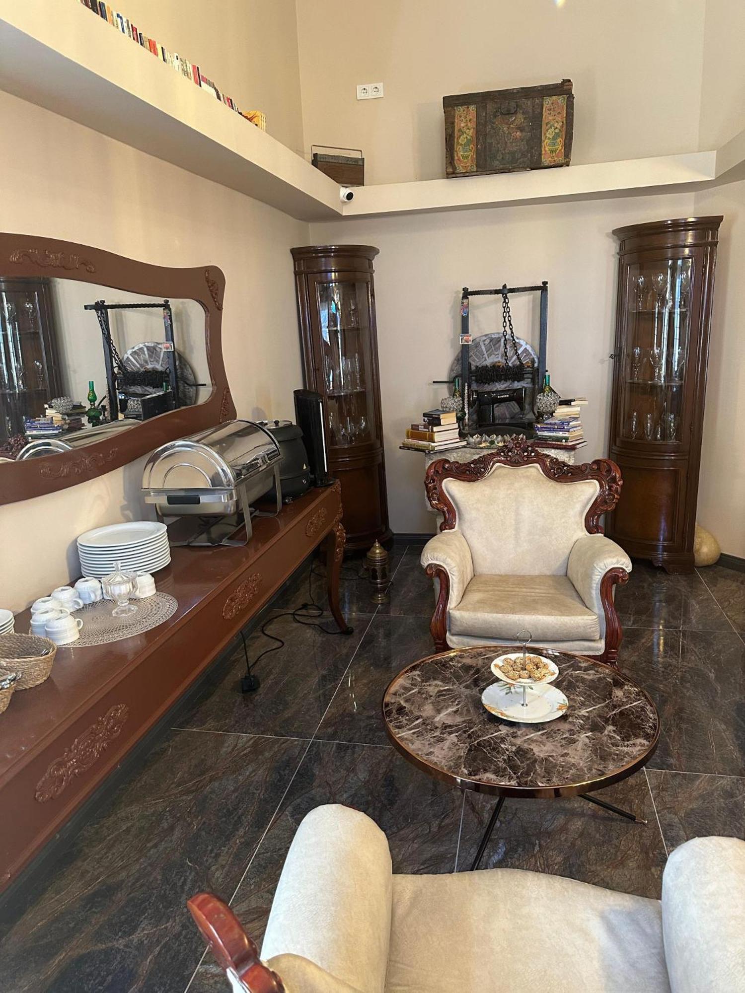 Loost Town Inn Hotel Antalya Dış mekan fotoğraf